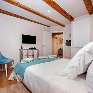 Casa De Amicis , Rovinj Kroatien